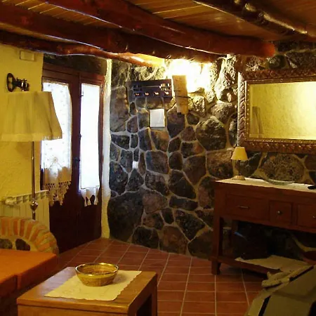 Casa Rural La Cuadra 乡村民宿