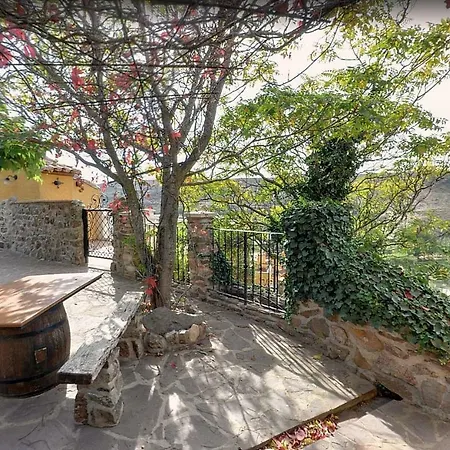 Casa Rural La Cuadra * Huermeda